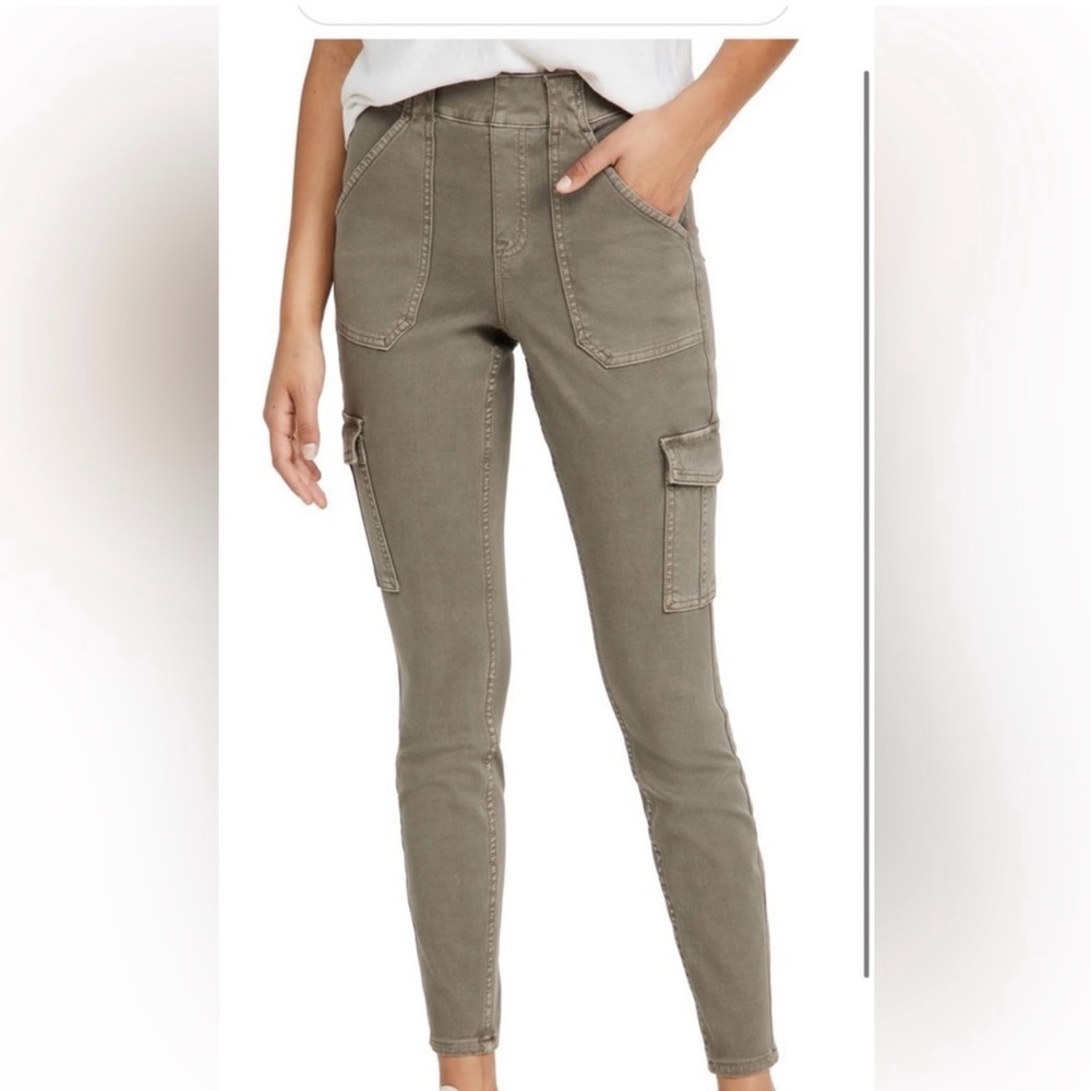 Green SPANX cargo leggings